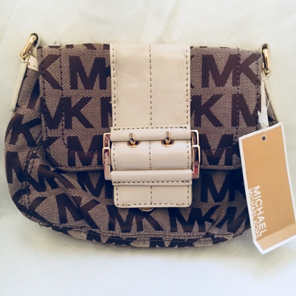 New Michael Kors Puse